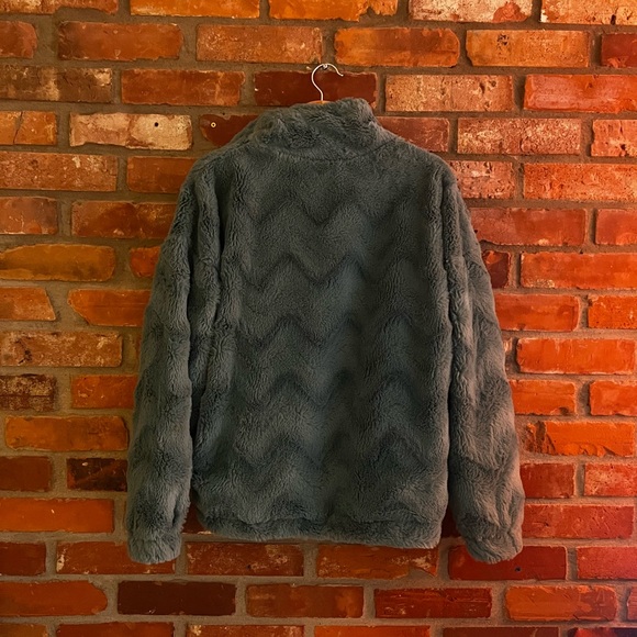 UO teal fuzzy jacket - Picture 2 of 3